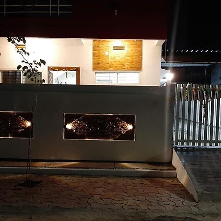 Mahadev Mansion Villa Ujjain Exteriör bild