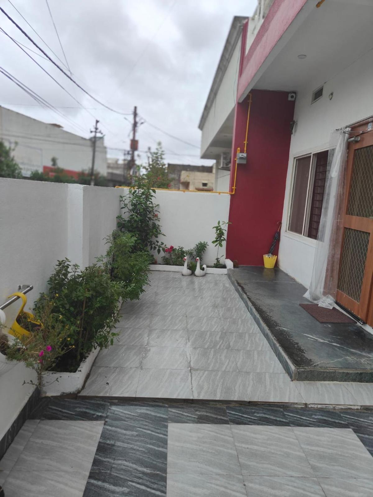 Mahadev Mansion Villa Ujjain Exteriör bild